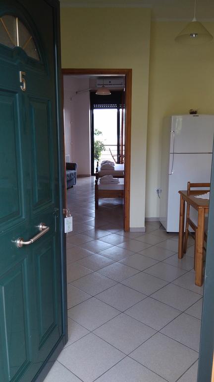 Nikolitsa Apartments Glyfada  Esterno foto